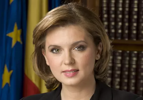 Anastase vrea o Agenţie Europeană pentru rromi