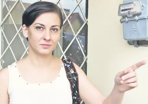 Mama fetiţei de 12 ani face plângere împotriva lui Tabără