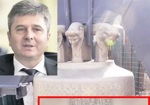 Primarul din Voluntari şi-a pus numele pe clopotele de 95.000 €