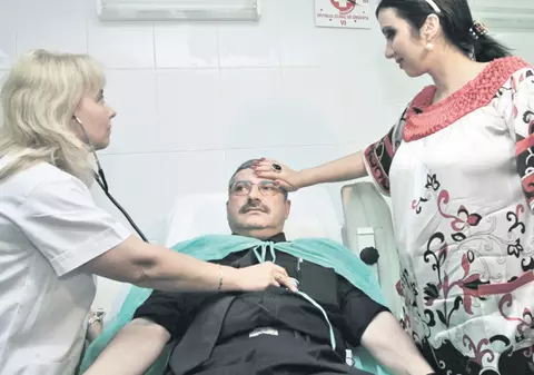 Silviu Prigoană mănâncă la spital doar ce îi găteşte soacra