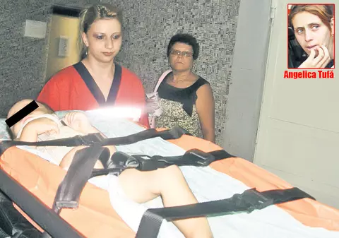Mama băieţelului din Galaţi, strivit de dulapul de bucătărie: «Mă rog la Dumnezeu să se facă bine»