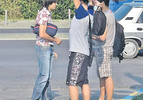 Kristijan Naumoski a făcut autostopul