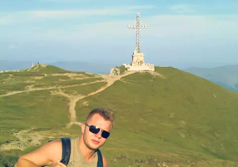 Codin Maticiuc a dat petrecerile pe drumeţii