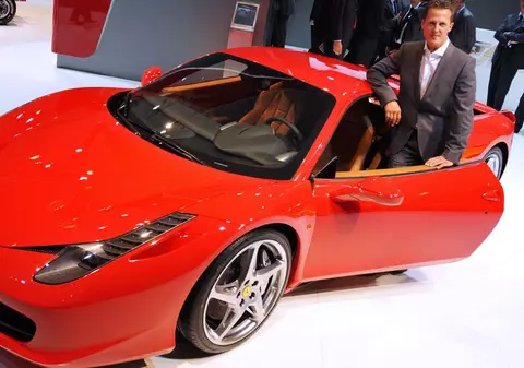 Se întâmplă şi la case mai mari: Ferrari recheamă toate maşinile 458 Italia