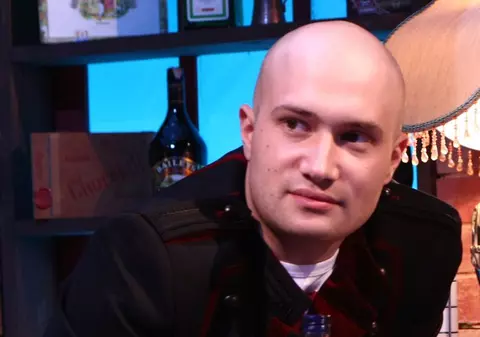 Mihai Bendeac: "Mă, fetelor, e greu să ajungeţi toate Cristina Spătar. Cele mai multe o să rămâneţi doar curve bune la pat"