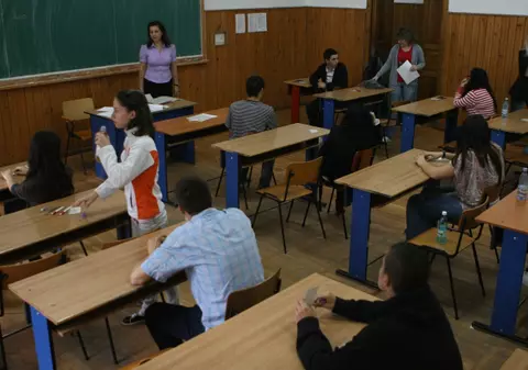 La examenele naţionale vor putea asista şi părinţii