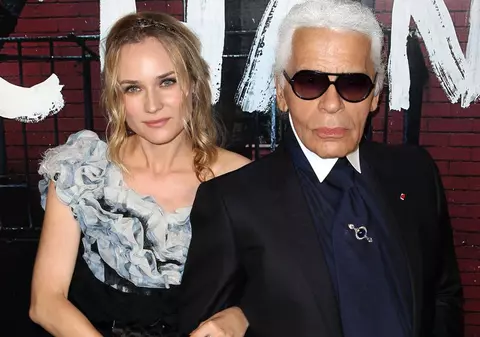 Karl Lagerfeld va crea haine pentru publicul larg la preţuri accesibile