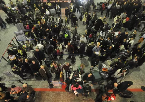 180 de pasageri blocaţi pe aeroportul din Budapesta