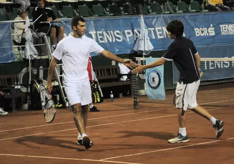 Horia Tecău s-a pregătit pentru Cupa Davis la BCR Tenis Partener