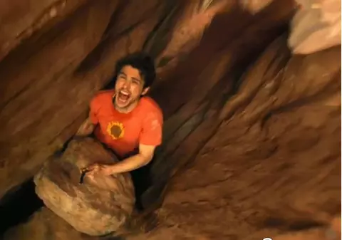4 spectatori au leşinat în timp ce vizionau filmul "127 Hours" regizat de Danny Boyle