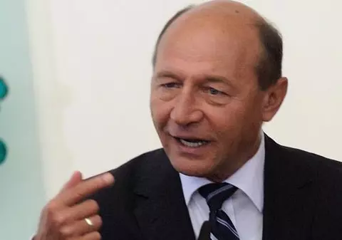 Traian Băsescu i-a chemat la discuţii pe poliţişti