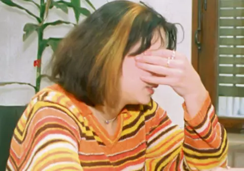 Corina Ungureanu: «Mi-a fost ruşine că sunt româncă!»