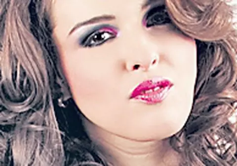 Diana Bişinicu îşi mai deschide un magazin