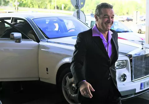Gigi Becali şi-a luat Rolls la mâna a doua cu 230.000 €