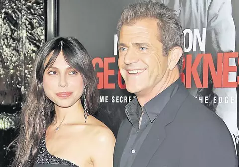 Oksana i-a cerut 15.000.000 de dolari lui Mel Gibson să-i cumpere tăcerea