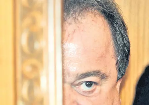 Blaga, înlocuit de «lăutarul» PDL-ului / Video