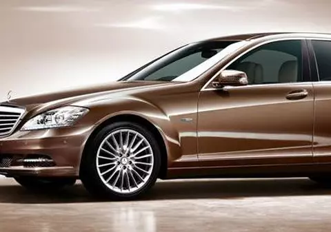 Mercedes a prezentat la Paris un S Classe care consumă 5,7 litri