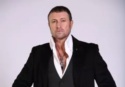 Video | Ce cuibuşor de nebunii are designerul Cătălin Botezatu!