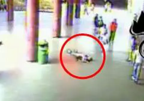 Italienii fac slujbă în staţia de metrou unde a fost agresată românca Maricica Hăhăianu