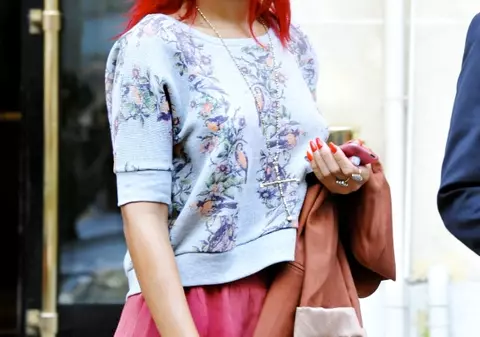Rihanna e 'îndrăgostită' de Cheryl Cole