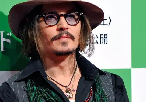 Johnny Depp a cumpărat haine groase pentru colegii de filmare