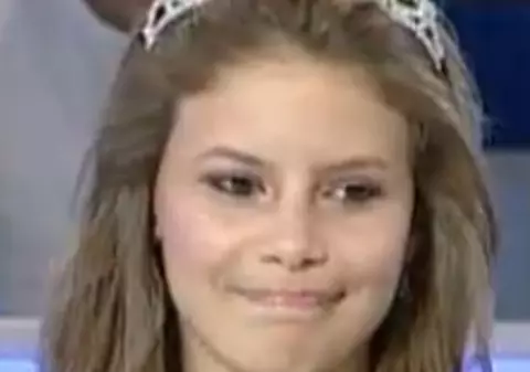 Frumuşica Emma Dumitrescu a luat locul II la Miss Teenager Universe 