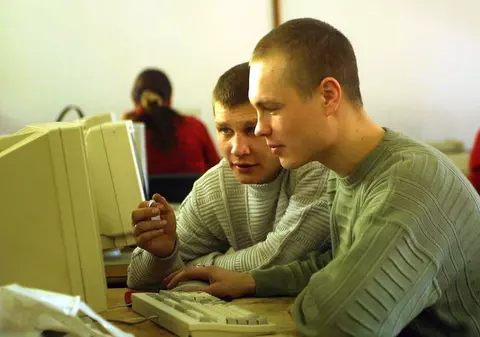 Două miliarde de persoane vor avea acces la Internet până la finele lui 2010