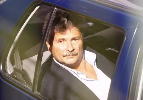 Sorin Ovidiu Vîntu şi Liviu Luca au fost condamnaţi la 10 ani de închisoare