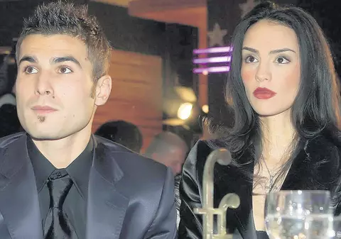 Mutu îşi trage restaurant