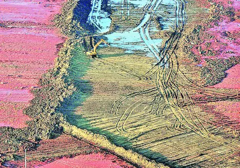 Oficialii unguri susţin că au salvat Dunărea!