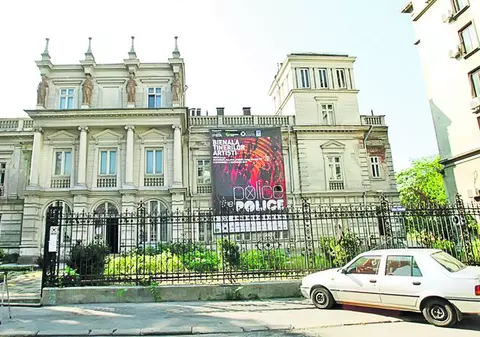 Palatul Ştirbey se transformă în mall?