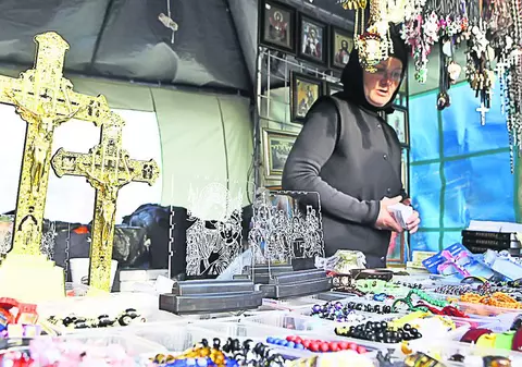 Poftiţi la iconiţe SF!