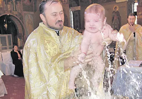 Matinalii de la OTV şi-au botezat băiatul