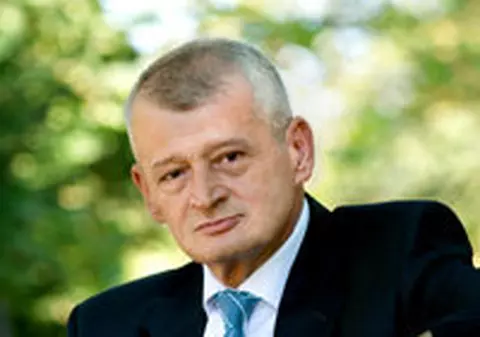 Primarul Sorin Oprescu are cont de Twitter