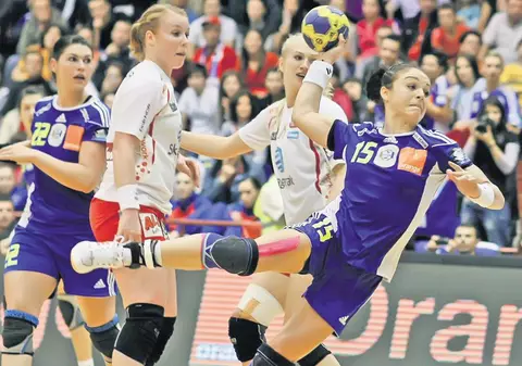 Oltchim Rm. Vâlcea a învins Larvik, în Liga Campionilor