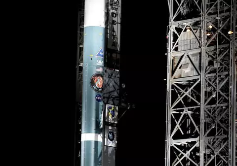 SUA au lansat cel mai mare satelit plasat vreodată pe orbită