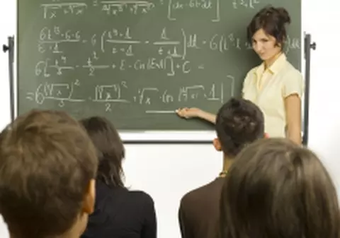 Profesoara internată la psihiatrie în urma unei crize se va întoarce la catedră