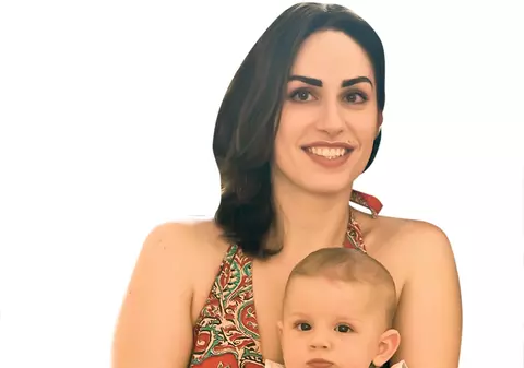 Dacă se dă legea de reducere a perioadei în care mamele primesc indemnizaţie, mii de femei sunt hotărâte: «Boc, îţi aducem copiii la uşa Guvernului, ca la creşă!»