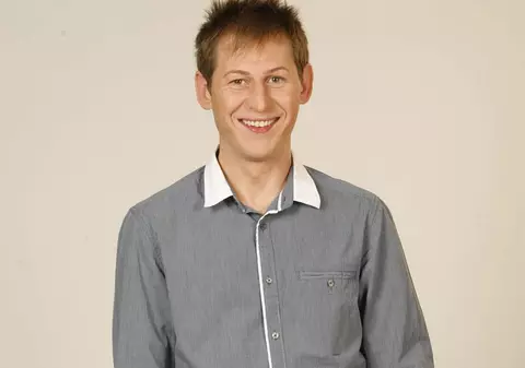 Mircea Solcanu: "Nu aş pleca din România pentru că bărbaţii sunt foarte drăguţi. Îi includ la 'frumuseţile patriei' "