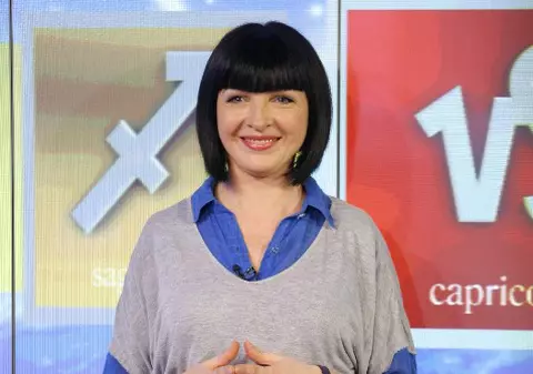 Neti Sandu: "Am avut o relaţie de 10 ani care s-a oprit fix când am venit la PRO TV" 