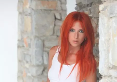 Adela Popescu, preferata pensionarilor