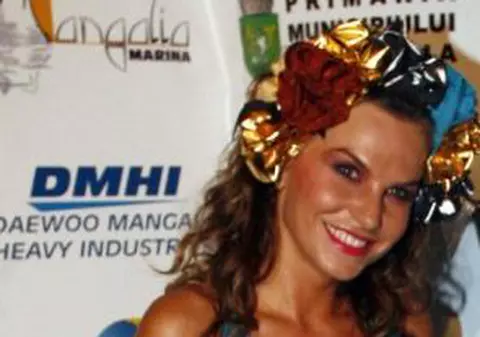Video | Show provocator marca Anna Lesko 