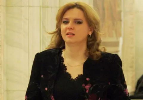 Roberta Anastase:Victor Ponta şi Crin Antonescu semnează condica la televiziunile mogulilor