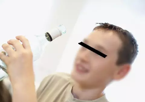 Copil de 11 ani, în comă alcoolică la spital