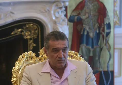 Becali: "Eu şi soţia mea suntem rude de gradul III" 
