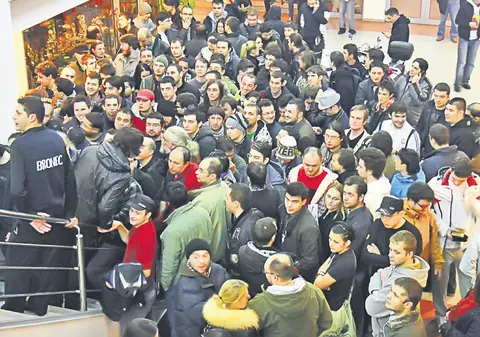 Buluc la mâncare? Nu... La jocuri pe calculator