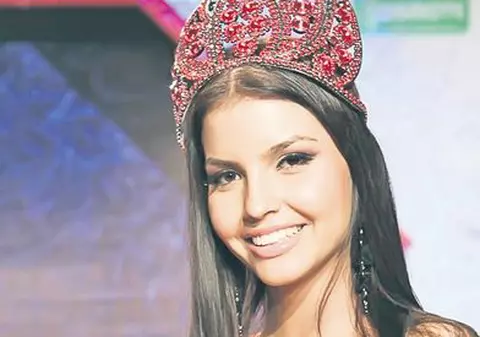 Miss România spune că nu are nici o operaţie estetică