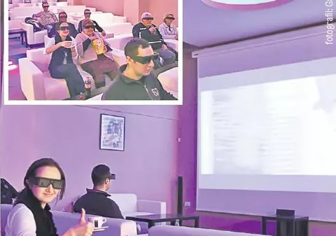 Am fost la singura cafenea-cinematograf 3D