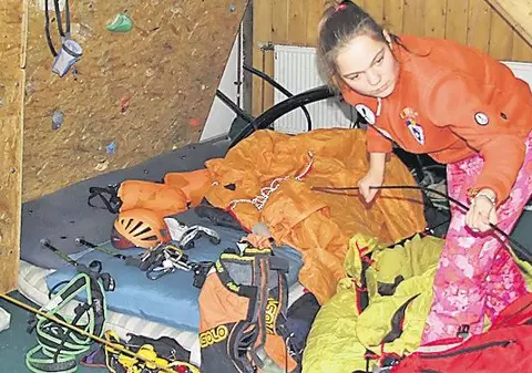 Cea mai tânără alpinistă din România şi-a făcut bagajul pentru Antarctica!