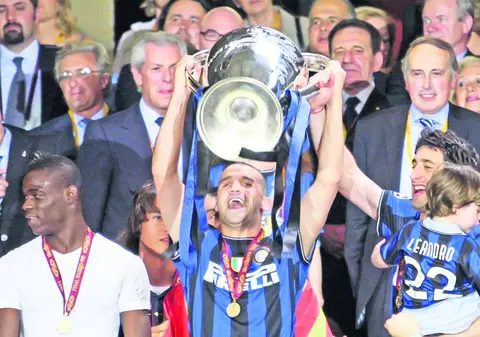 Chivu a luat frişca de pe tort!